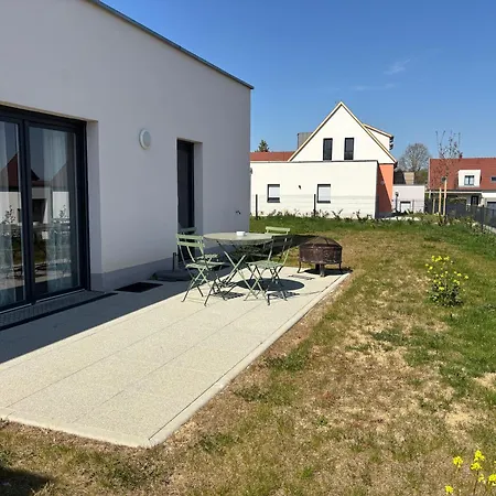 L'isenciel - Maison De Plain Pied Avec Jardin Et Parking