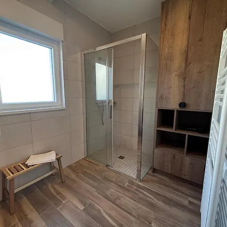 Apartment L'isenciel - Maison De Plain Pied Avec Jardin Et Parking *